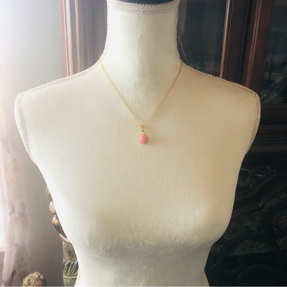 Elegant pink cabochon mini pearl crystal accent pendant on chain necklace - Picture 13 of 16